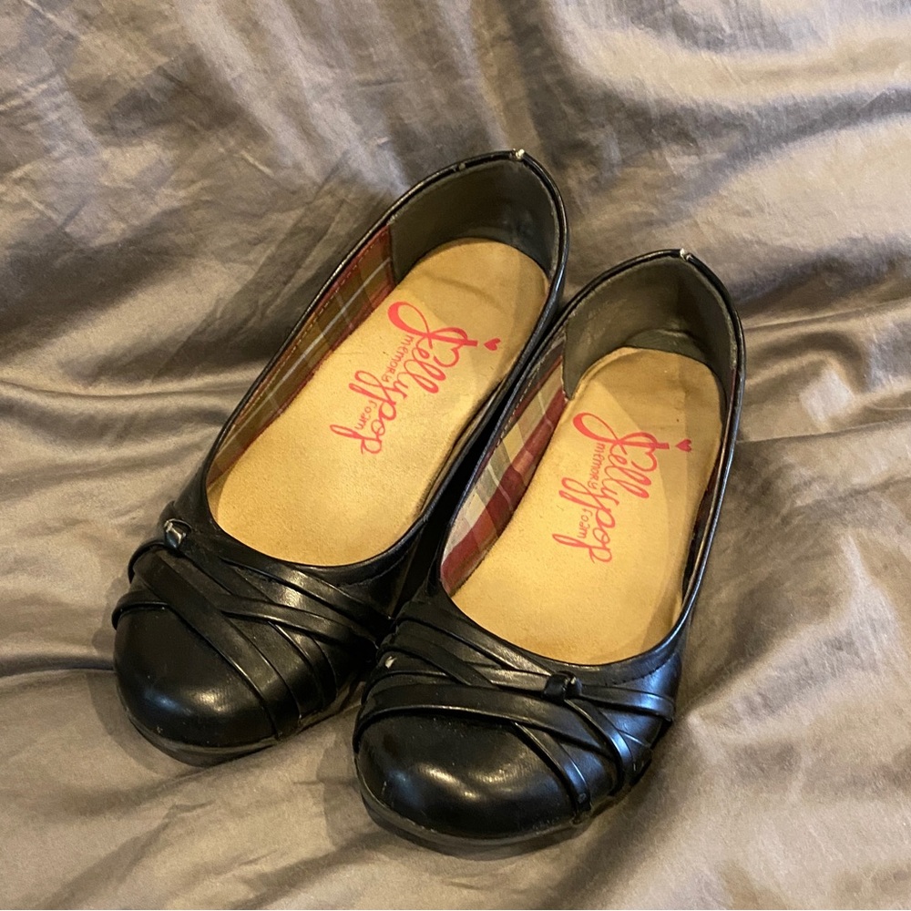 Black Ballet flats